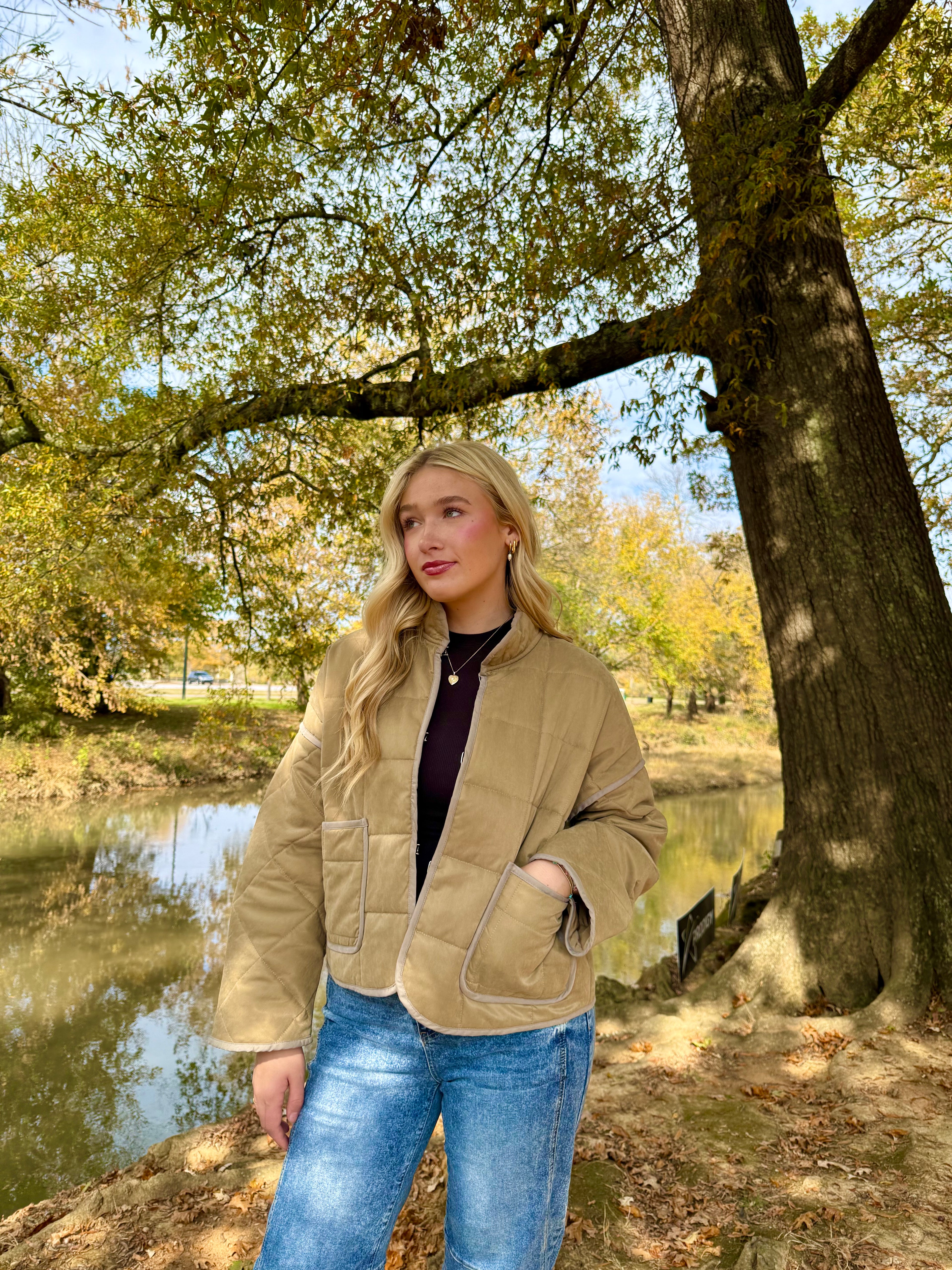 Quilted Contrast Piping Detailed Puffer Jacket